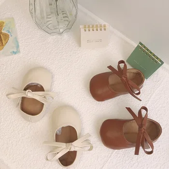 Легкая удобная детская обувь для ходьбы на мягкой подошве Не отвалится Обувь на полу Нескользящая обувь с бантиком для новорожденных prewalker