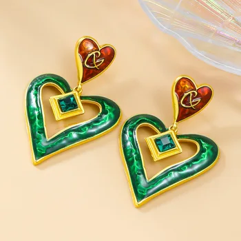 Металлические серьги с геометрическим рисунком зеленого сердца для женщин, Новые украшения простого и преувеличенного дизайна, аксессуары для вечеринок
