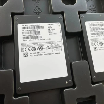 Новый SSD-накопитель Samsung PM1643A Enterprise Server Solid State Drive MZILT1T9HBJR-00007 1.92T SAS 2.5 
